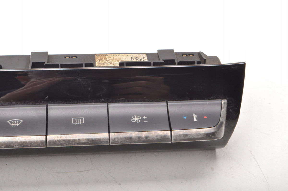 MG ZS PANEL AIR CONDITIONING SWITCH 10703151
