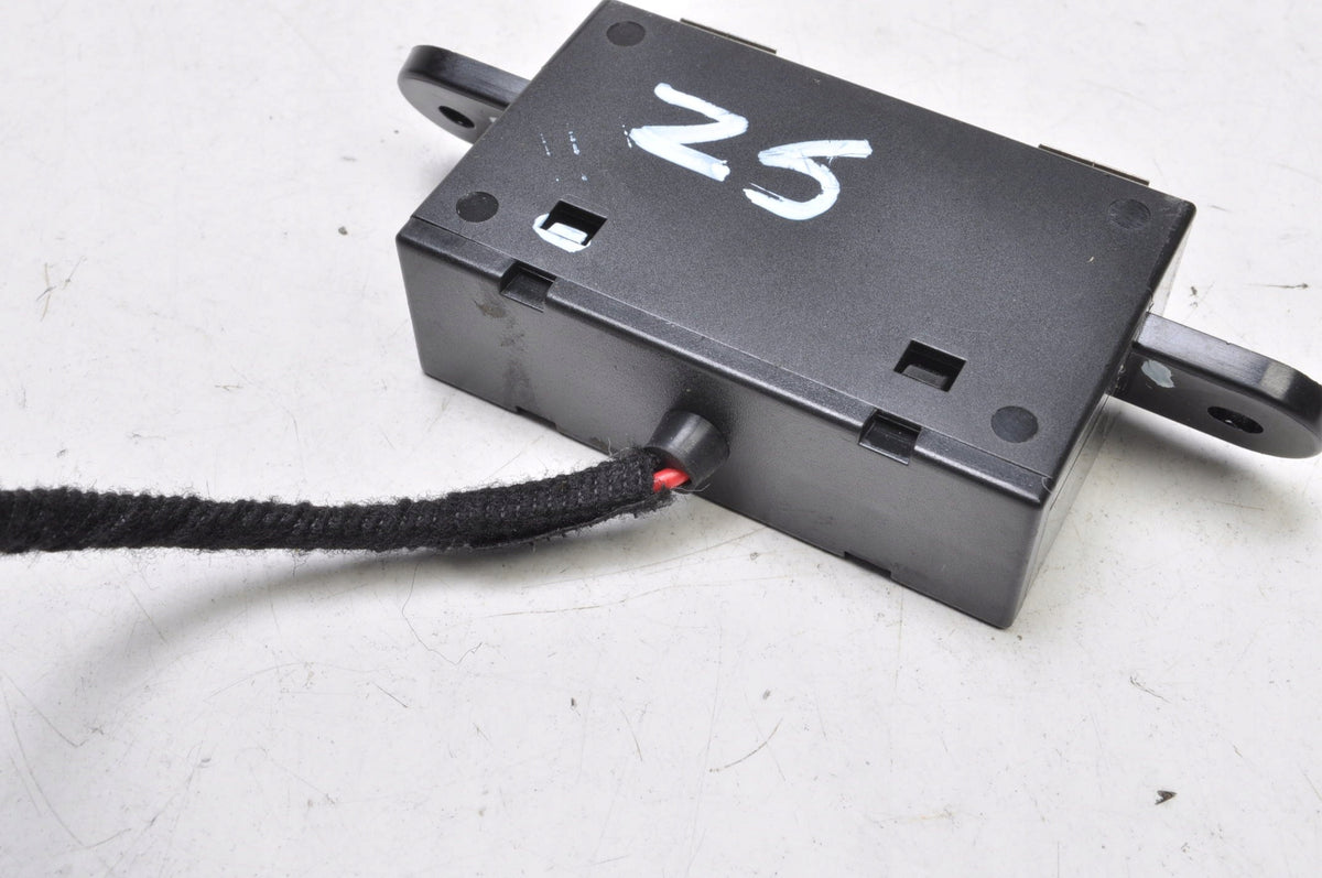 MG ZS SOCKET PORT INPUT USB 11144334 2024R LIFT
