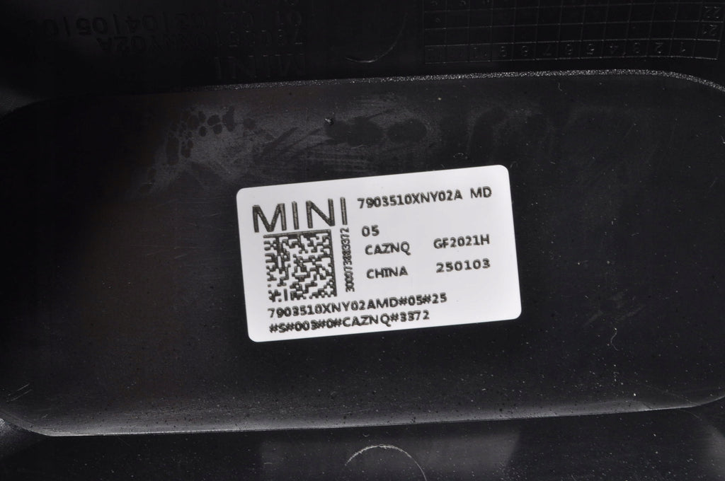 MINI ACEMAN J05 RADIO ANTENNA BASE 7903510XNY02A