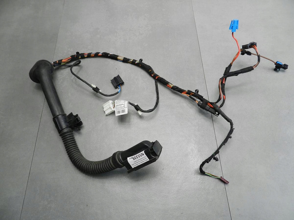 MINI CLUBMAN F54 FLAP HARNESS RIGHT REAR