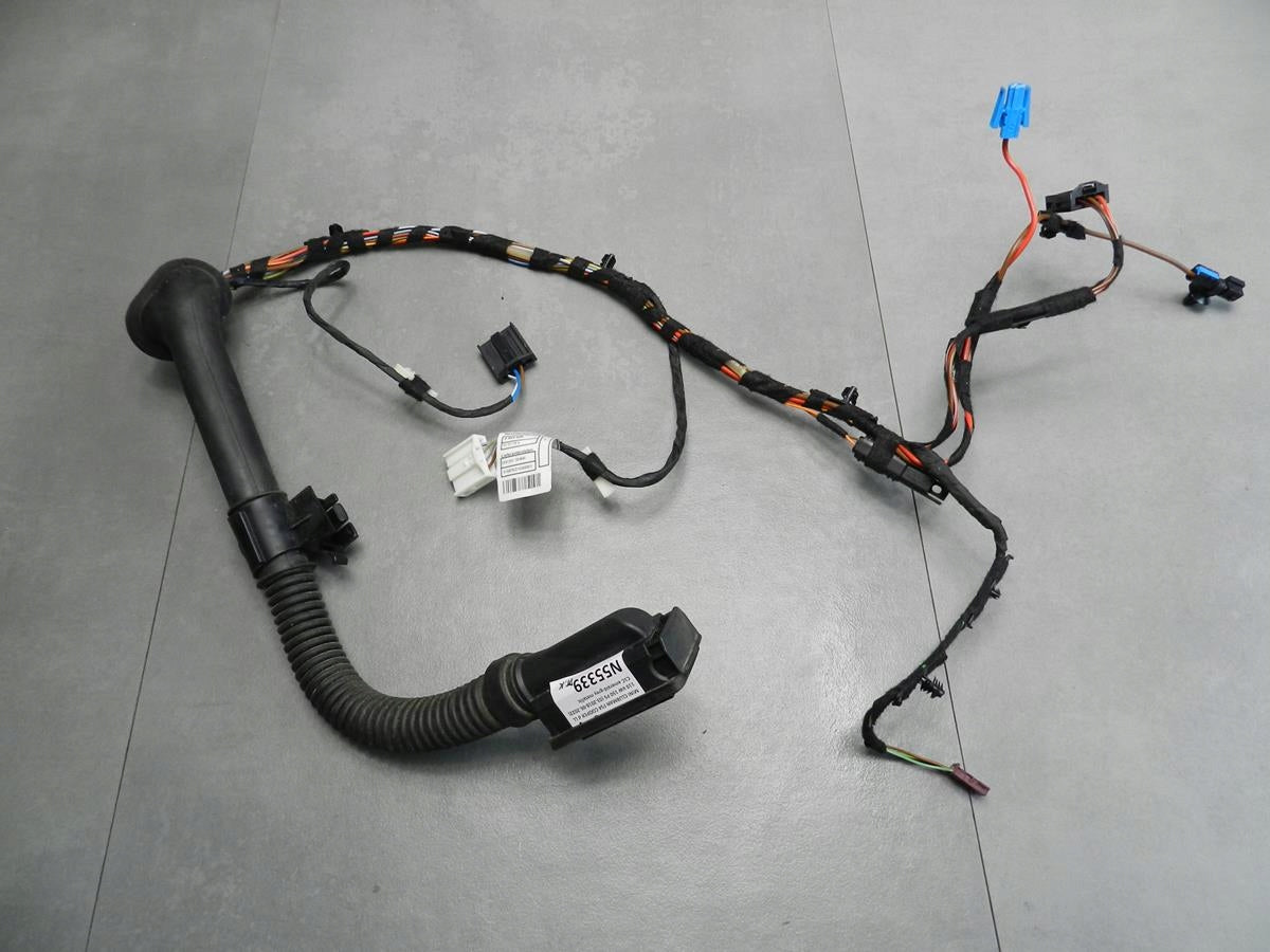 MINI CLUBMAN F54 FLAP HARNESS RIGHT REAR