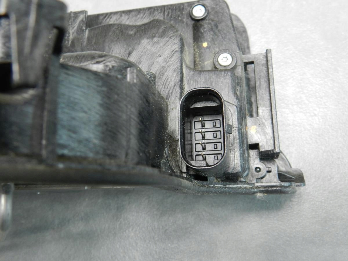 MINI CLUBMAN F54 LOCK RIGHT FRONT 7281934