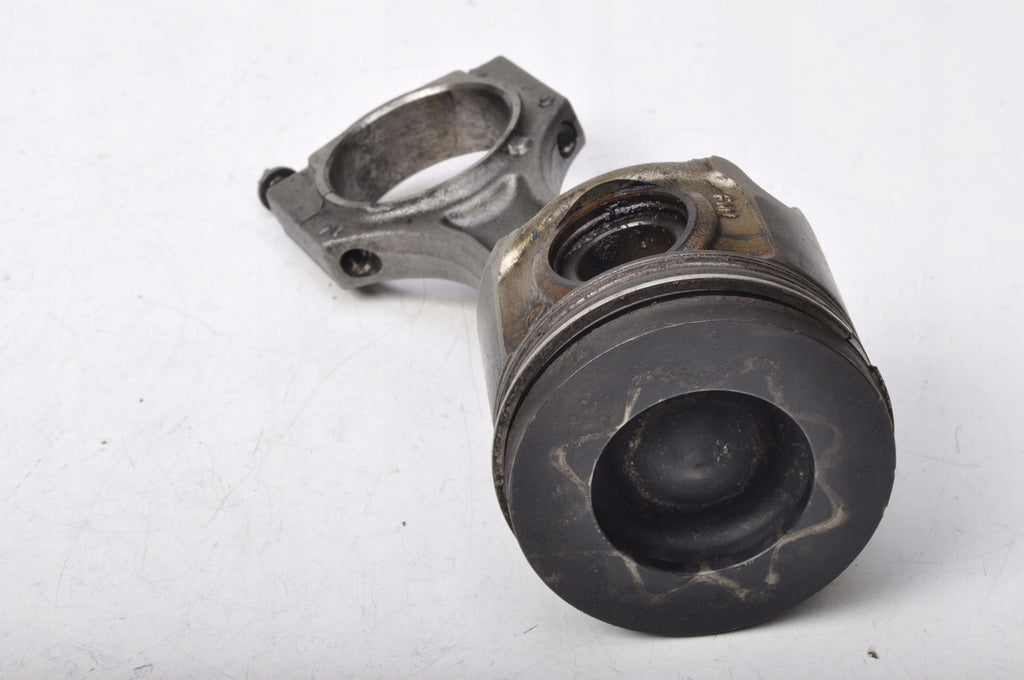 MINI F54 2.0 D PISTON WITH CONNECTING ROD 0843ME