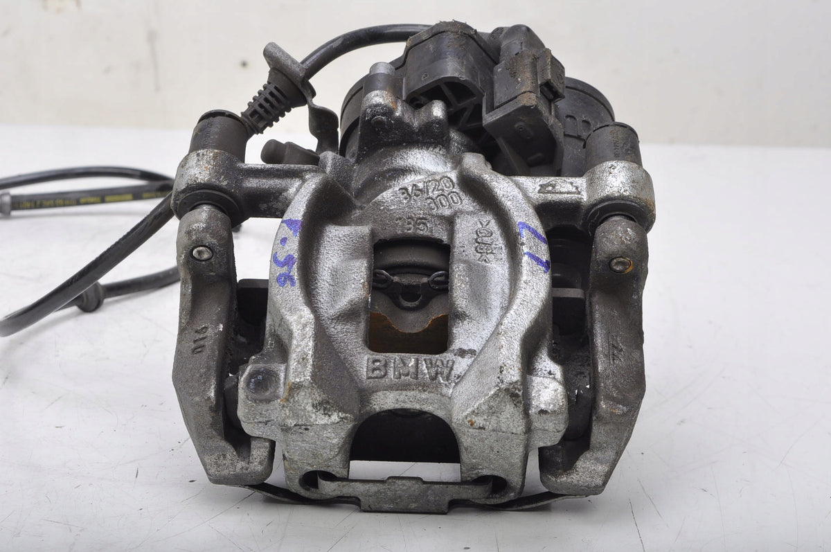 MINI F60 BRAKE CALIPER LEFT REAR 6885541