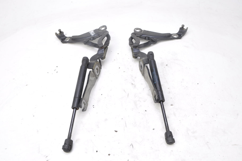 MINI R56 MASK HINGE COMPT