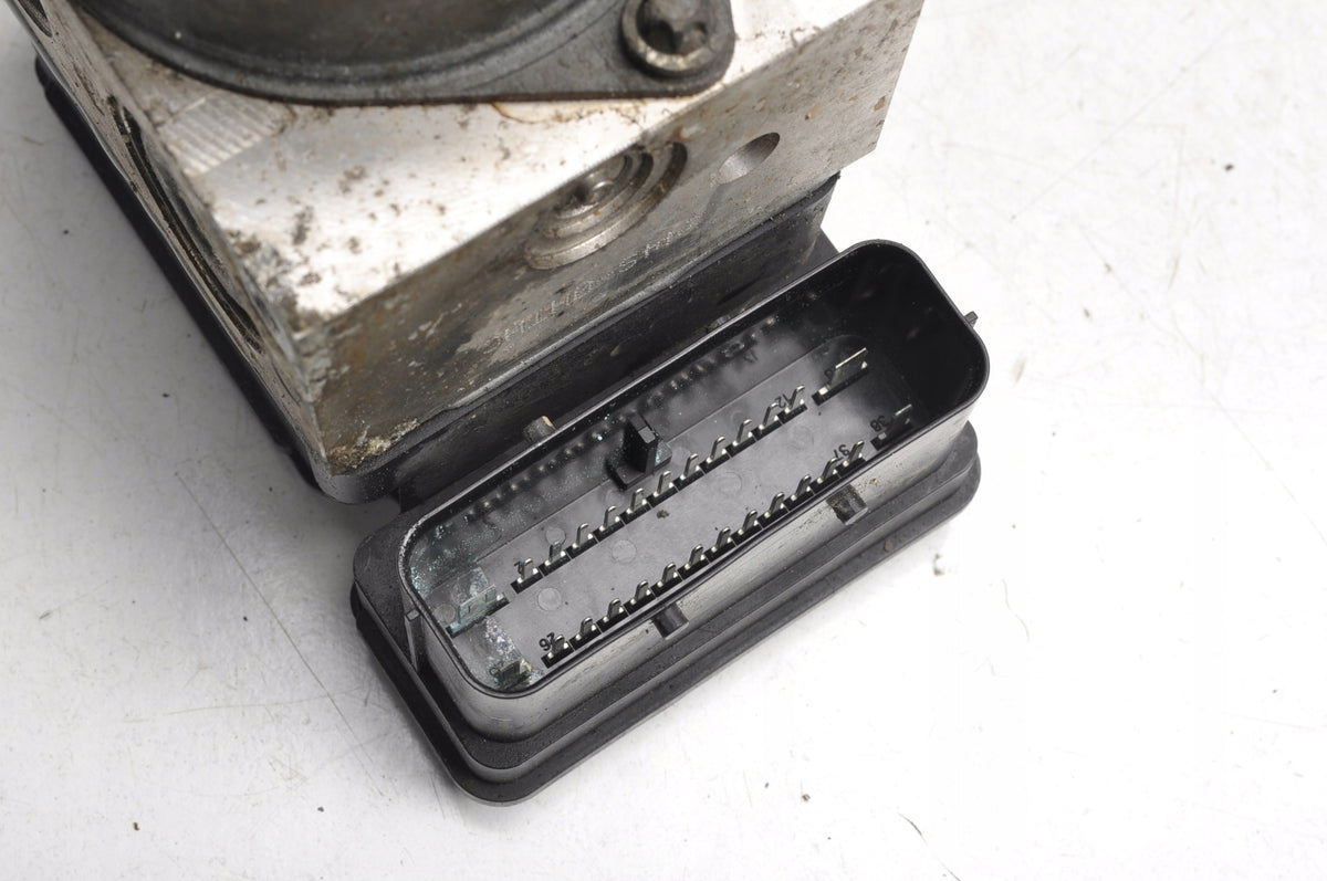 MINI R56 PUMP ABS 6779301