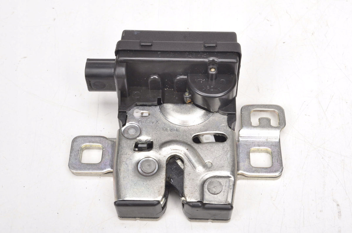 MINI R58 TAILGATE LOCK