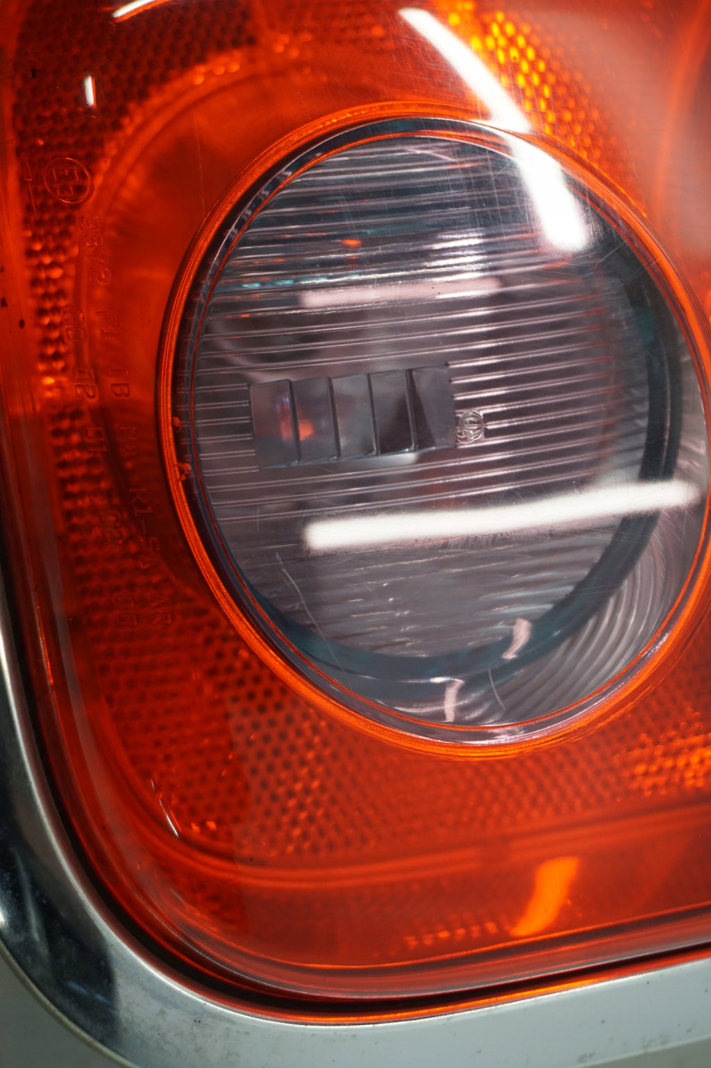 MINI R60 LAMP LEFT REAR UK 9808153