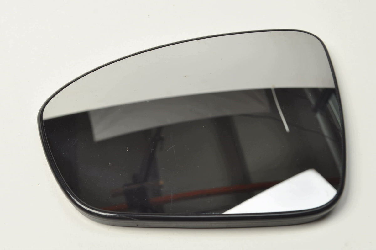 MIRROR INSERT LEFT RENAULT CLIO V LIFT 30087944