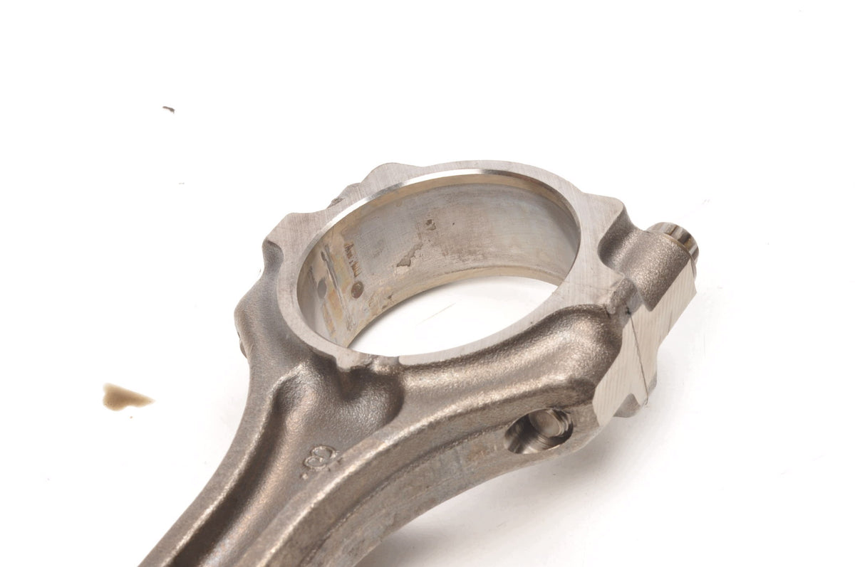 MITSUBISHI ASX 1.8 DI PISTON WITH CONNECTING ROD