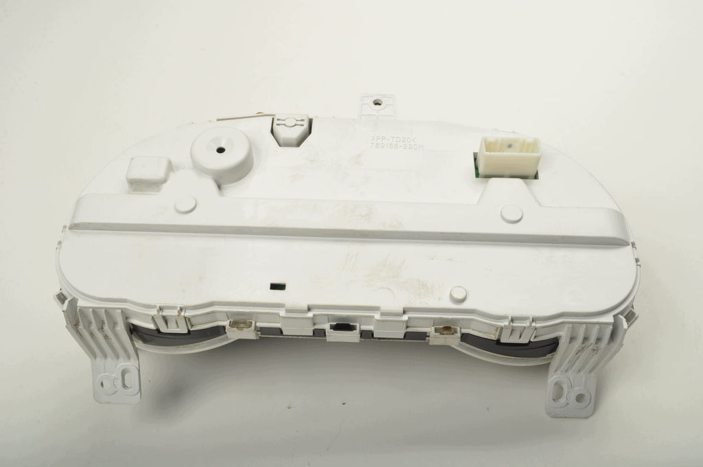 MITSUBISHI LANCER VIII 1.8 COUNTER CLOCKS EU 528-450H 8100B127A