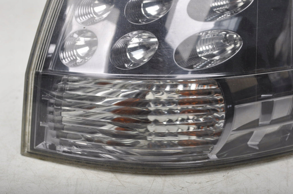 MITSUBISHI OUTLANDER II LAMP RIGHT REAR 220-87813