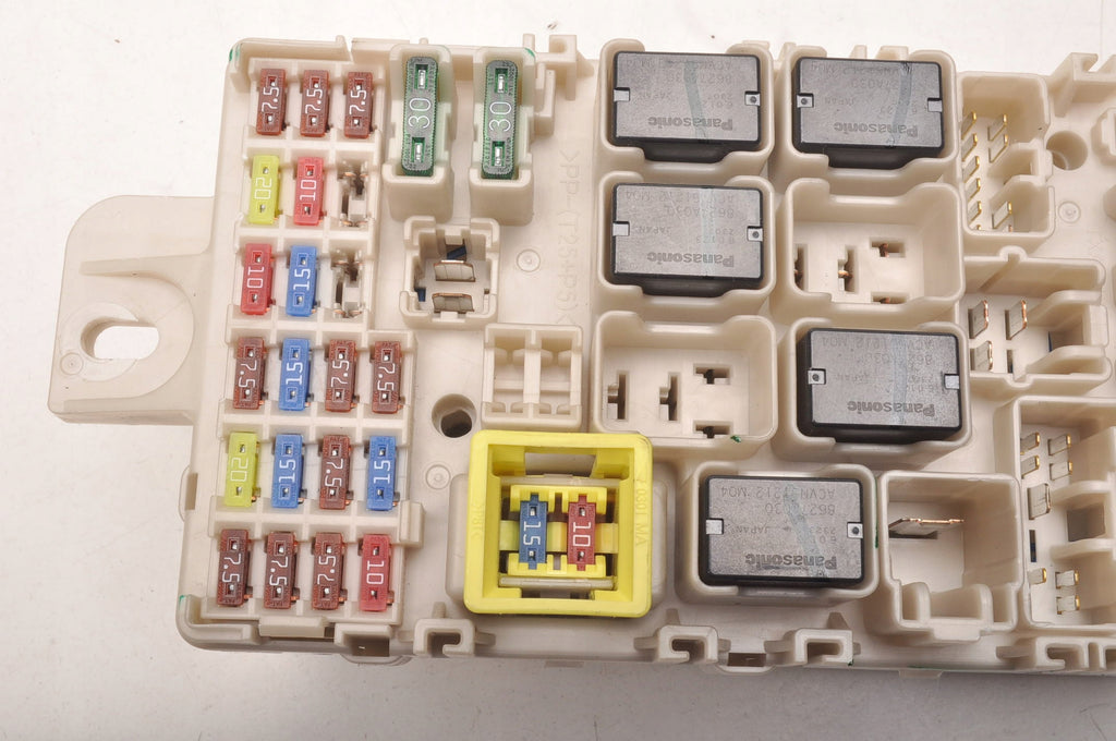 MITSUBISHI SPACE STAR II 1.2 BOX MODULE BSI 8637B738
