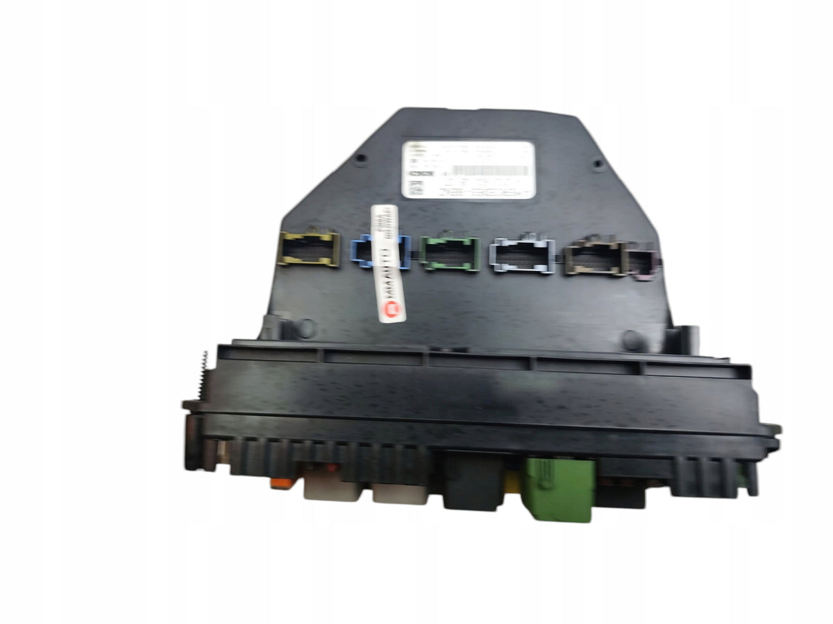 MODULE CONTROLLER BOX ITSELF MERCEDES W212 A2129002627