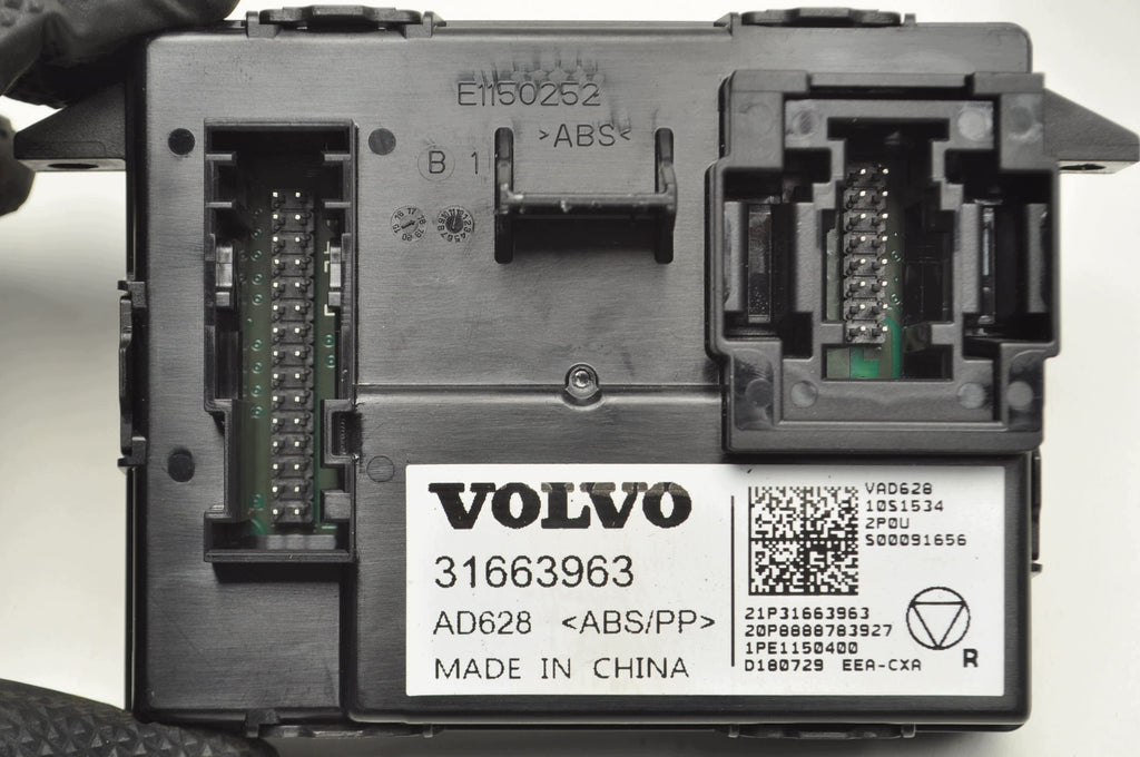 MODULE CONTROLLER VOLVO XC40 31663963