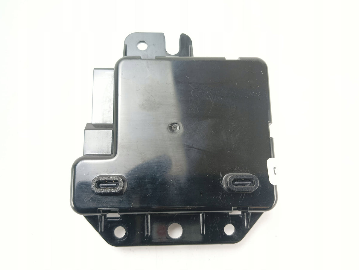 MODULE DRIVER USB SOCKET TESLA MODEL Y (2019-) 1656787-30-A
