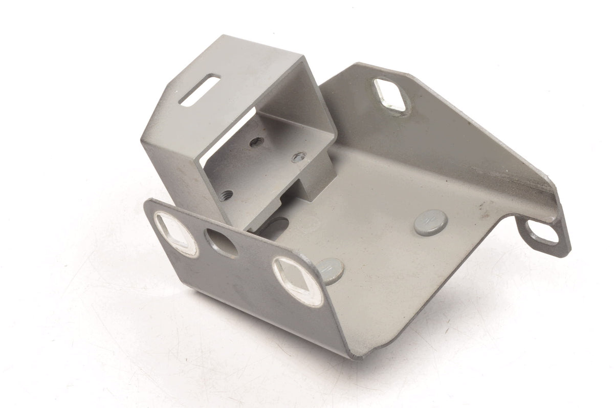 MOUNTING BRACKET VOLVO S60 III