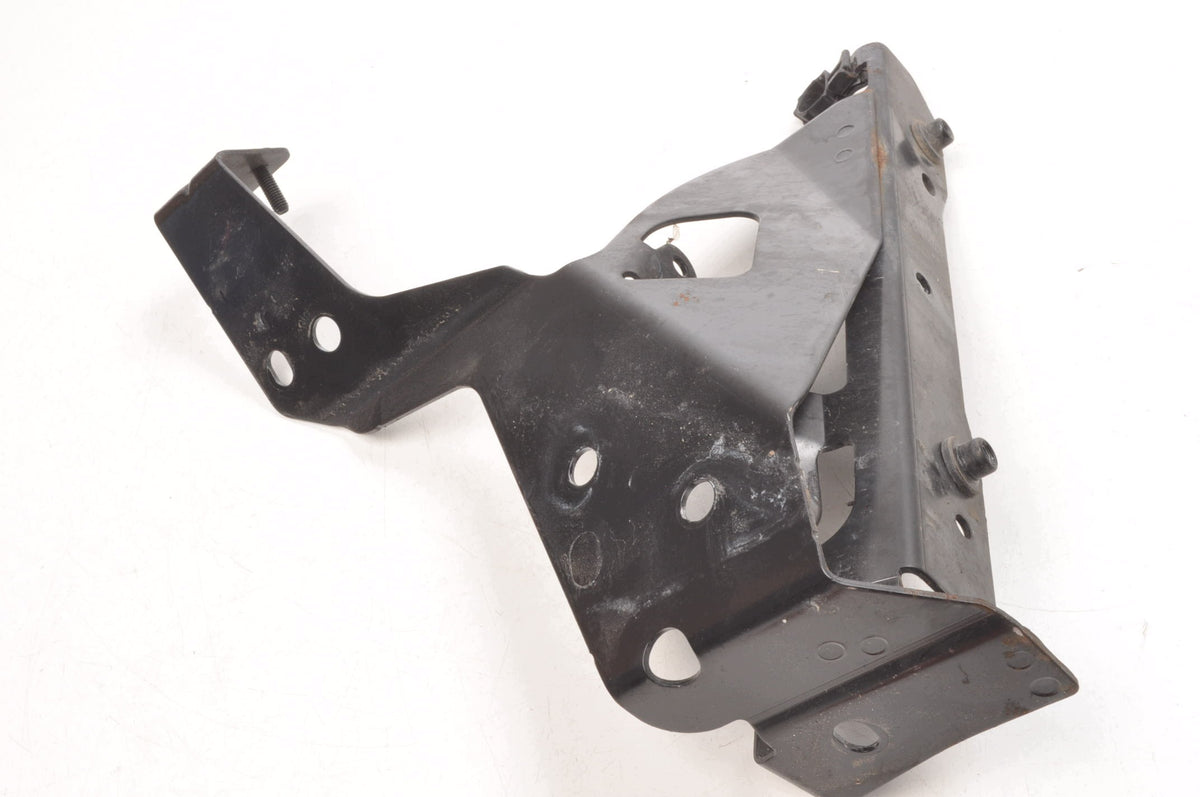 MOUNTING BRACKET VOLVO S90 II V90 31368286