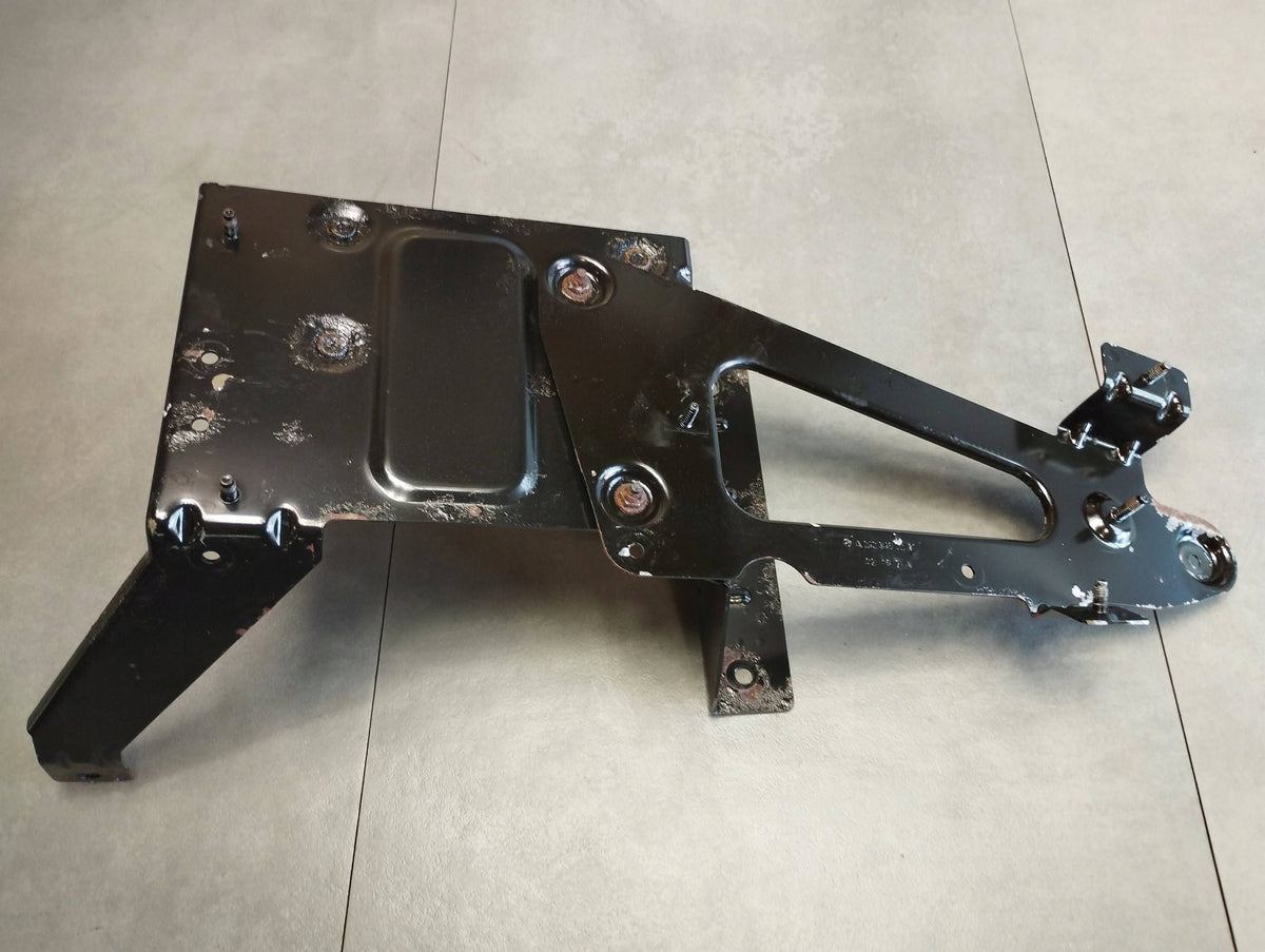 Mercedes B-CLASS W246 W242 HANDLE A2425011320