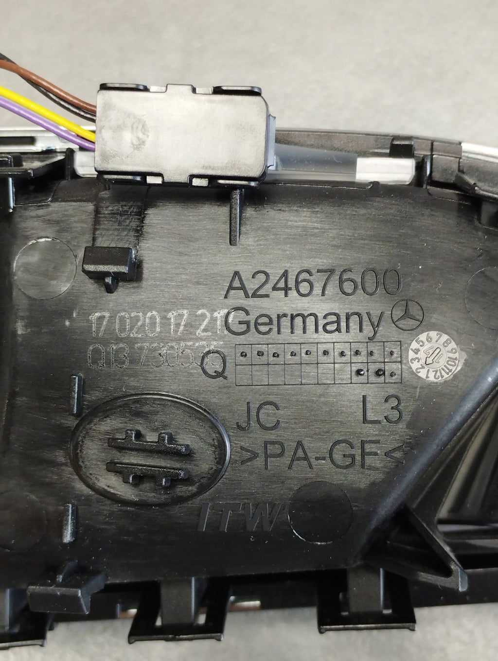 Mercedes-Benz B W246 W242 INTERIOR DOOR HANDLE LEFT REAR A2467600