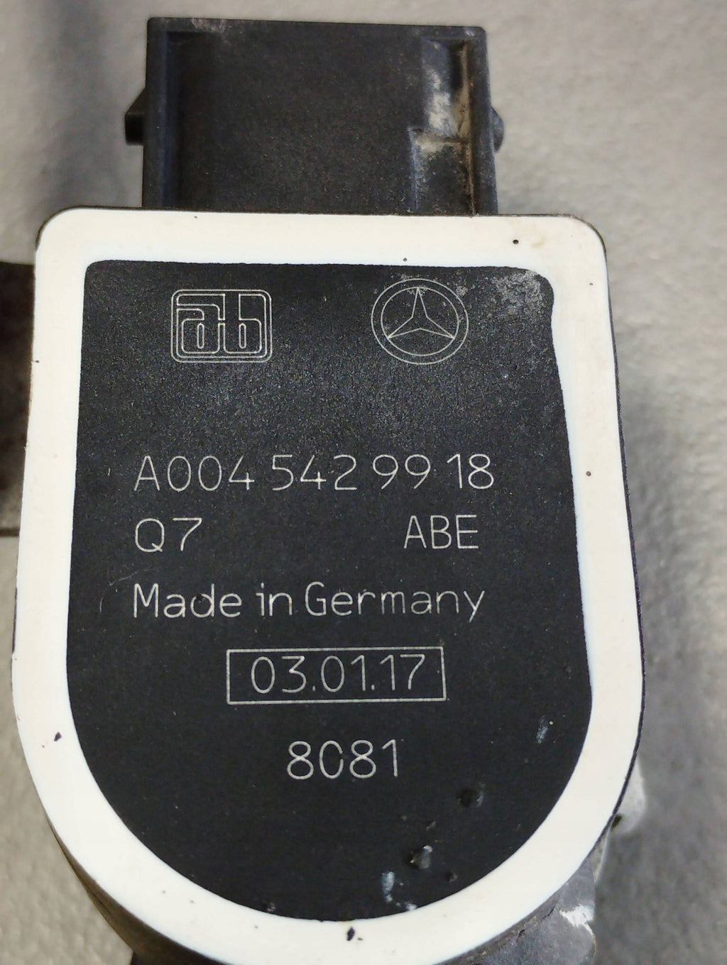 Mercedes-Benz B W246 W242 LAMP LEVELING SENSOR A0045429918