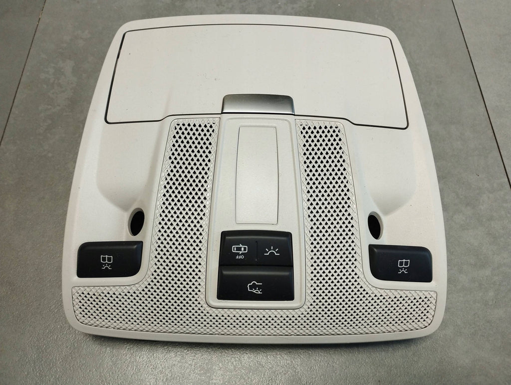 Mercedes-Benz B W246 W242 LAMP LIGHTING A0009004808