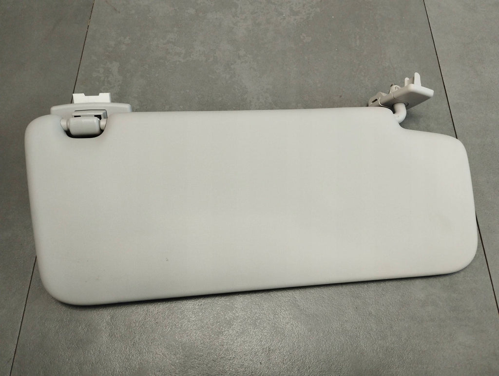 Mercedes-Benz B W246 W242 SUNSHADE LEFT A2468102300