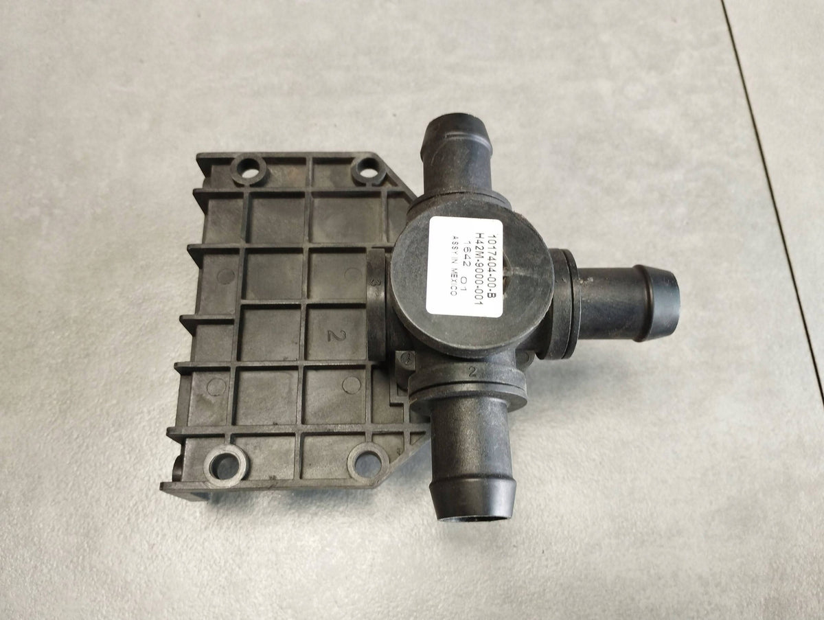 Mercedes-Benz B W246 W242 WATER PUMP A2429053500