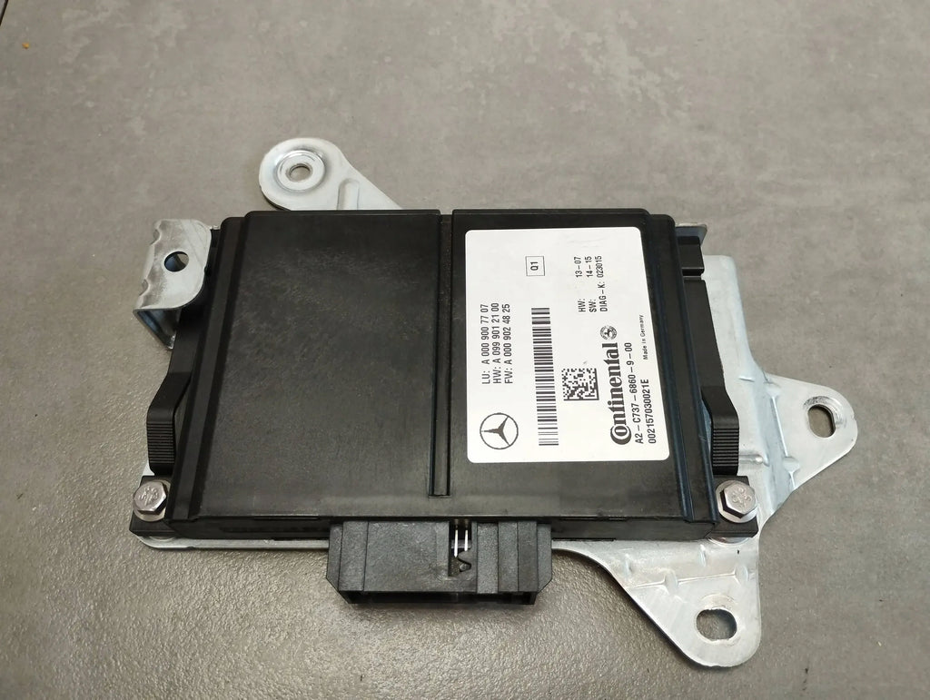 Mercedes-Benz CLS C218 CAMERA CONTROLLER MODULE A0009007707
