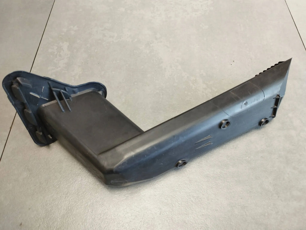Mercedes-Benz CLS C218 CHANNEL WATER DRAIN A2128320625