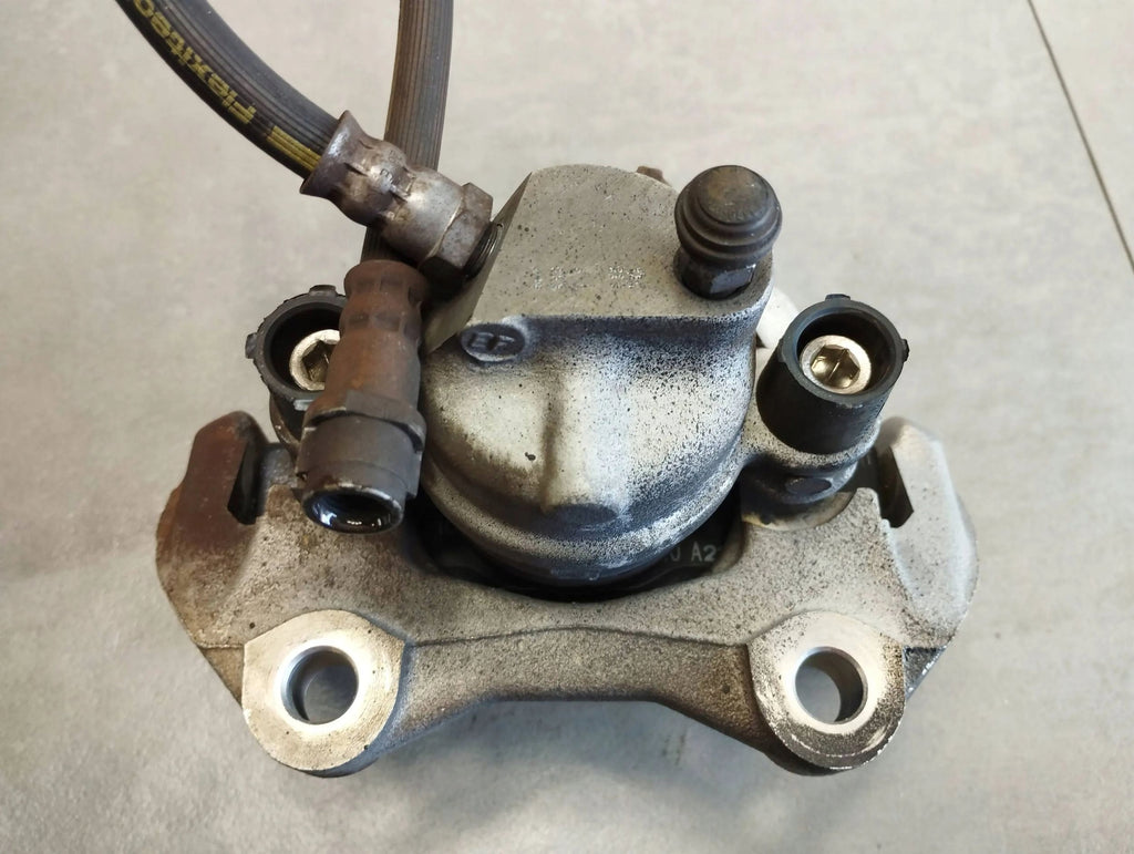 Mercedes-Benz CLS C218 CLAMP RIGHT REAR