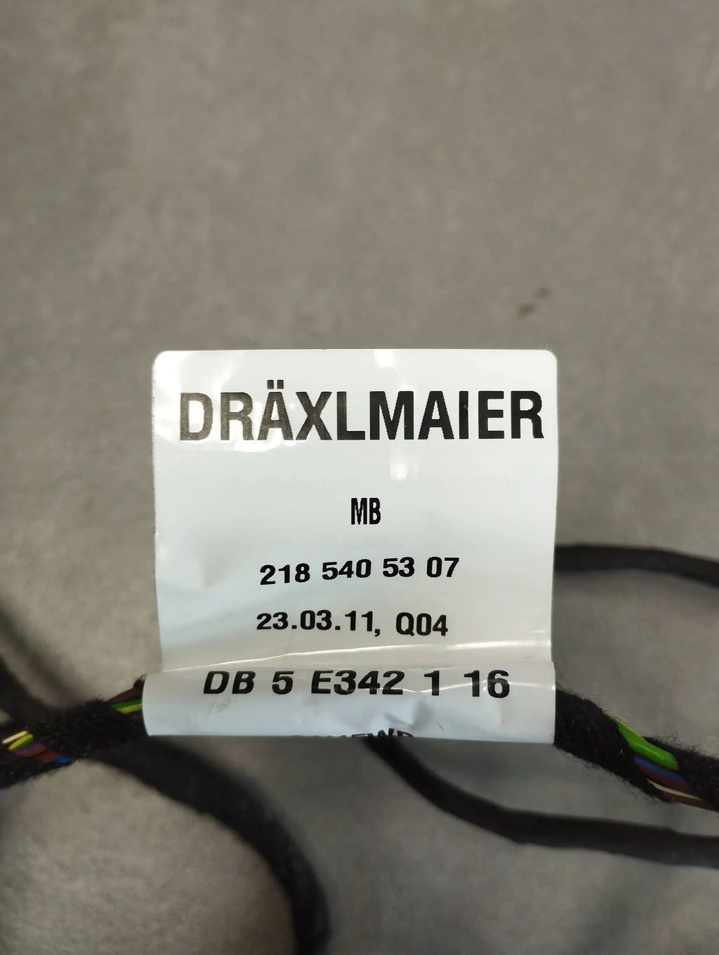 Mercedes-Benz CLS C218 DOOR HARNESS RIGHT FRONT 2185405307