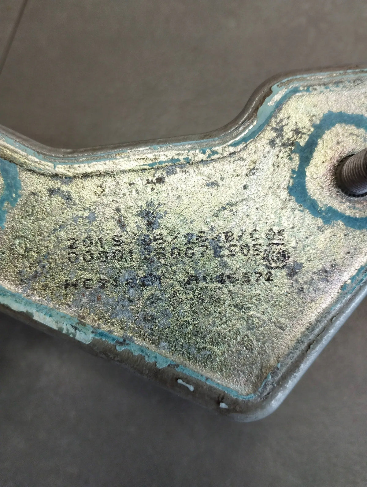 Mercedes-Benz CLS C218 DOOR HINGES RIGHT FRONT WITH BODY