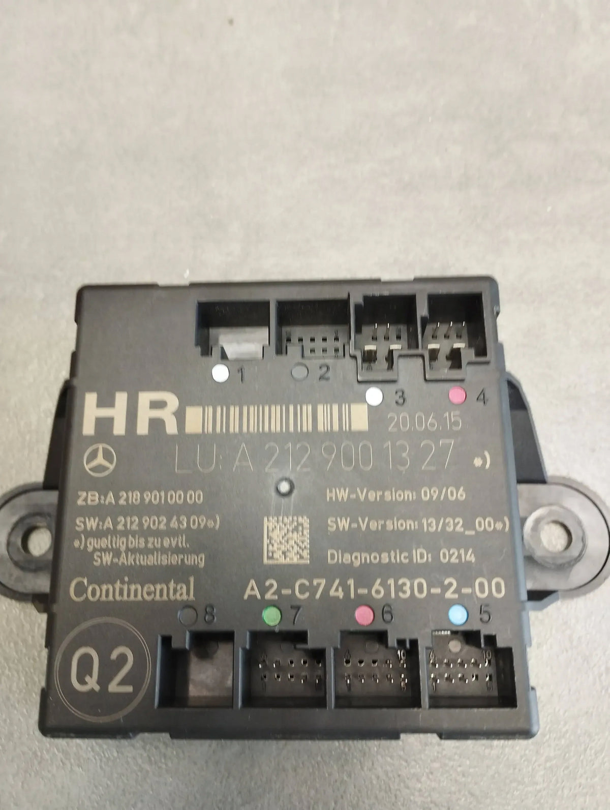 Mercedes-Benz CLS C218 DOOR MODULE RIGHT REAR A2129001327