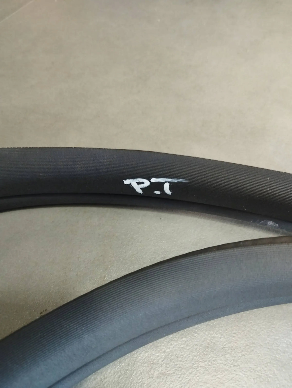 Mercedes-Benz CLS C218 DOOR SEAL RIGHT REAR A2126804940