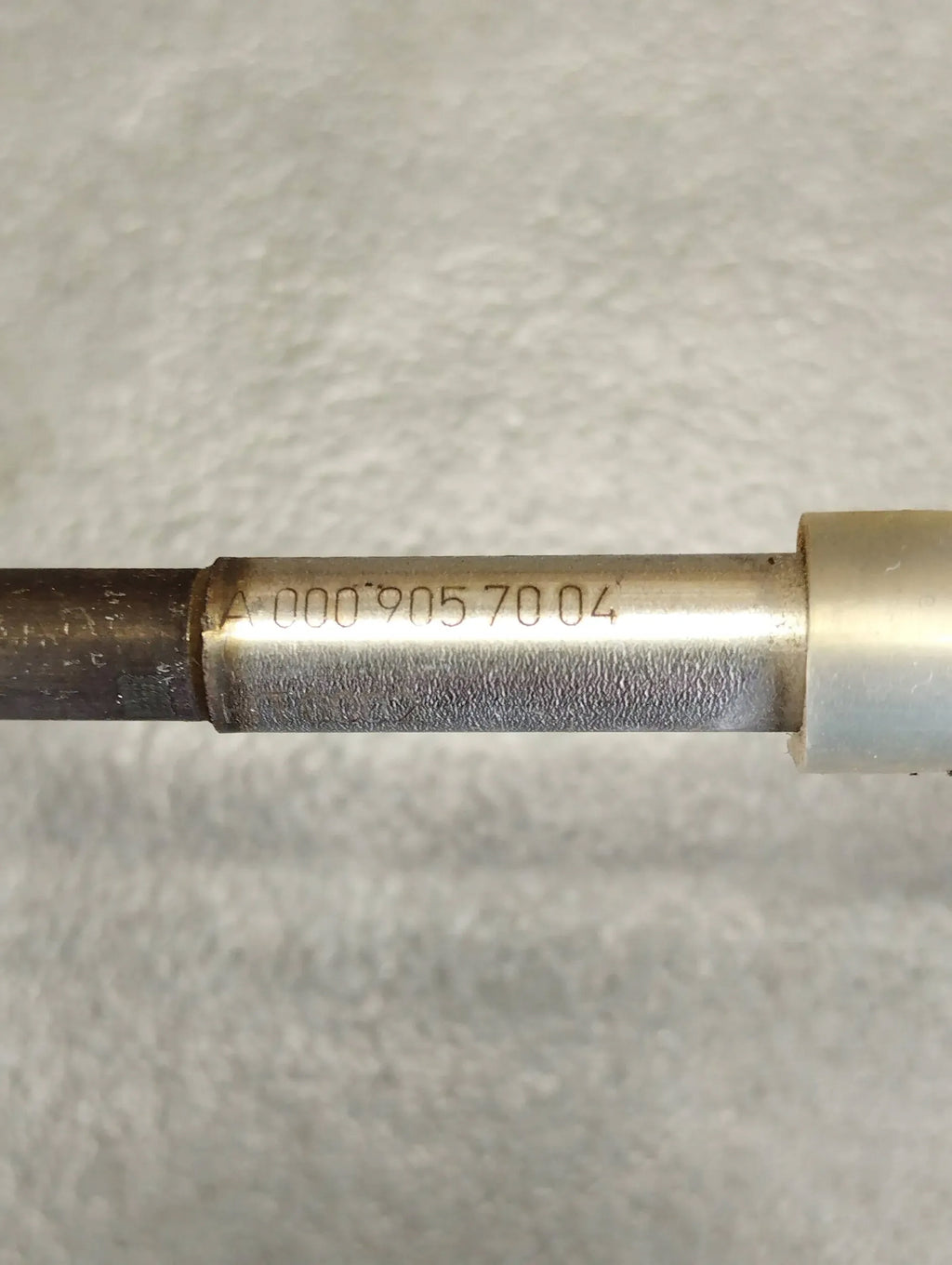 Mercedes-Benz CLS C218 EXHAUST GAS TEMPERATURE SENSOR A0009057004