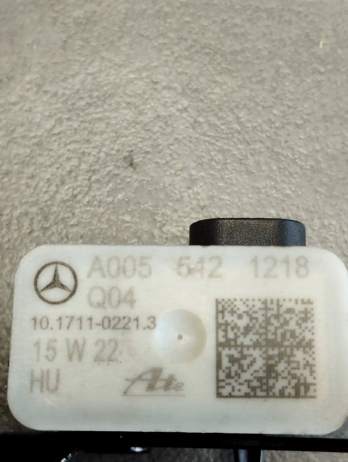 Mercedes-Benz CLS C218 IMPACT SENSOR A0055421218