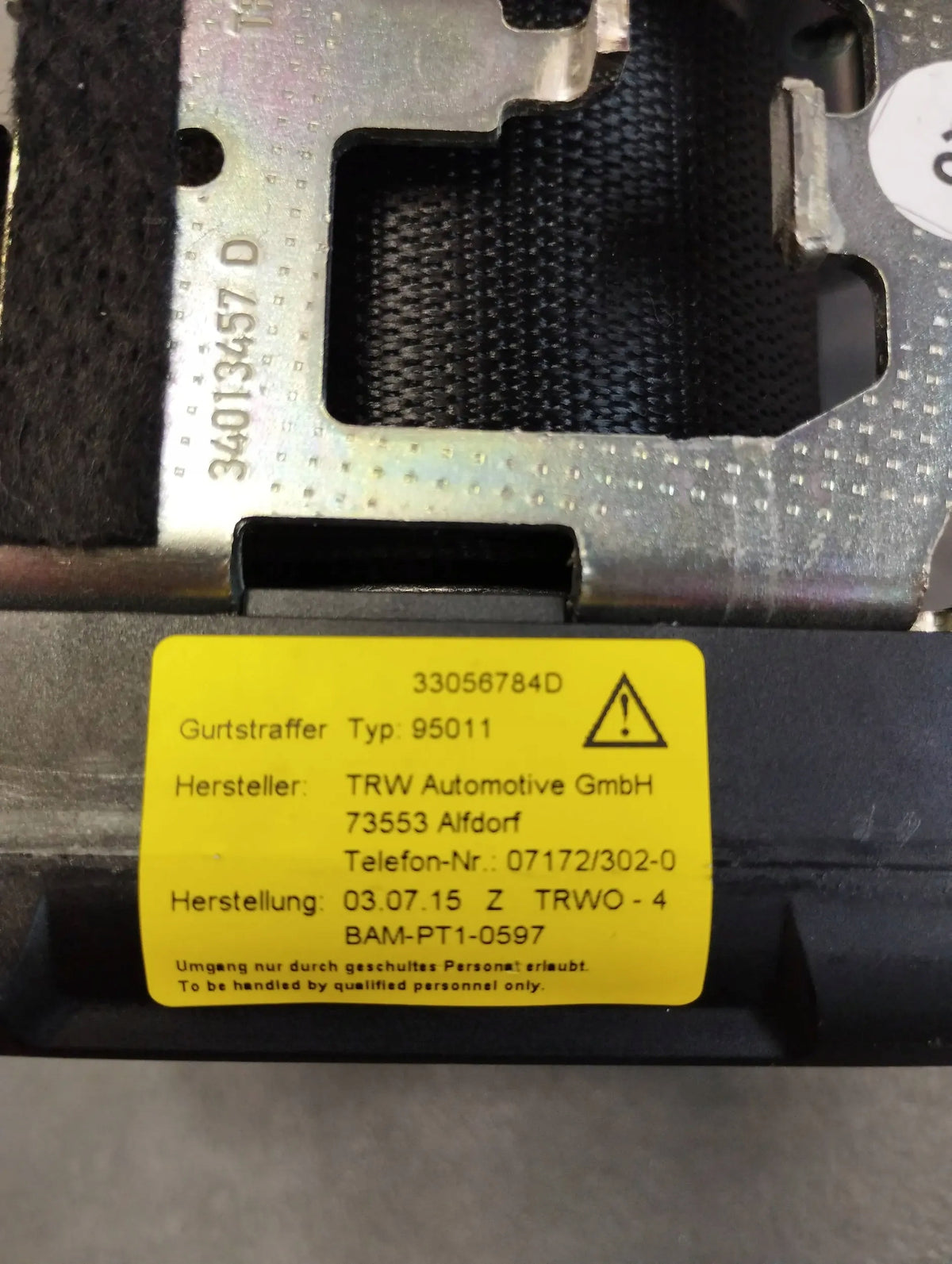 Mercedes-Benz CLS C218 SAFETY BELT RIGHT REAR A2188601085