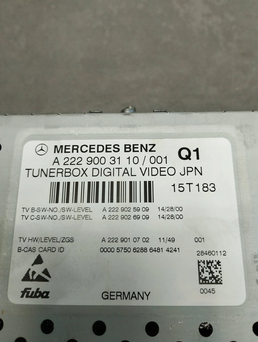 Mercedes-Benz CLS C218 TUNER TUNERBOX A2229003110