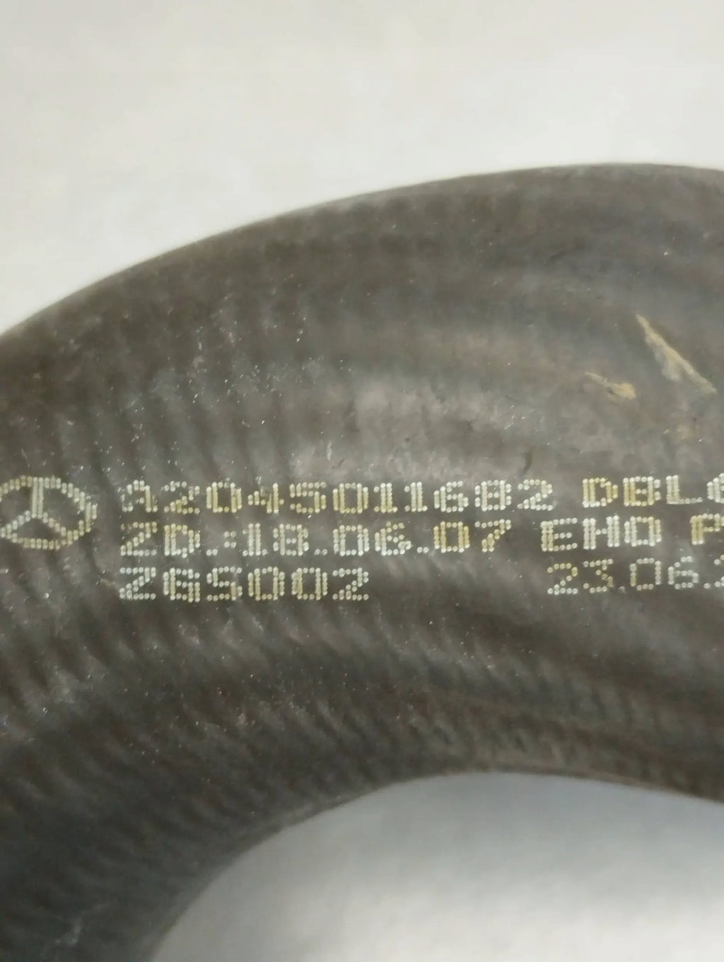 Mercedes-Benz CLS C218 WATER CABLE A2045011682