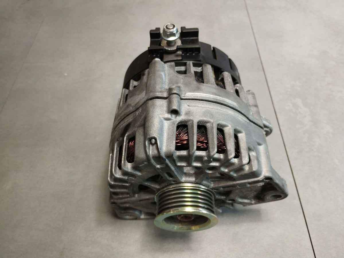 Mercedes-Benz E W213 2018 2.0 CDI ALTERNATOR A0009068302 250A