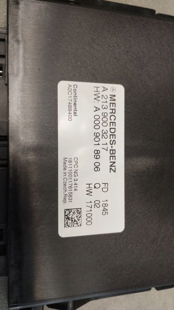 Mercedes-Benz E W213 GEARBOX CONTROLLER A2139003217