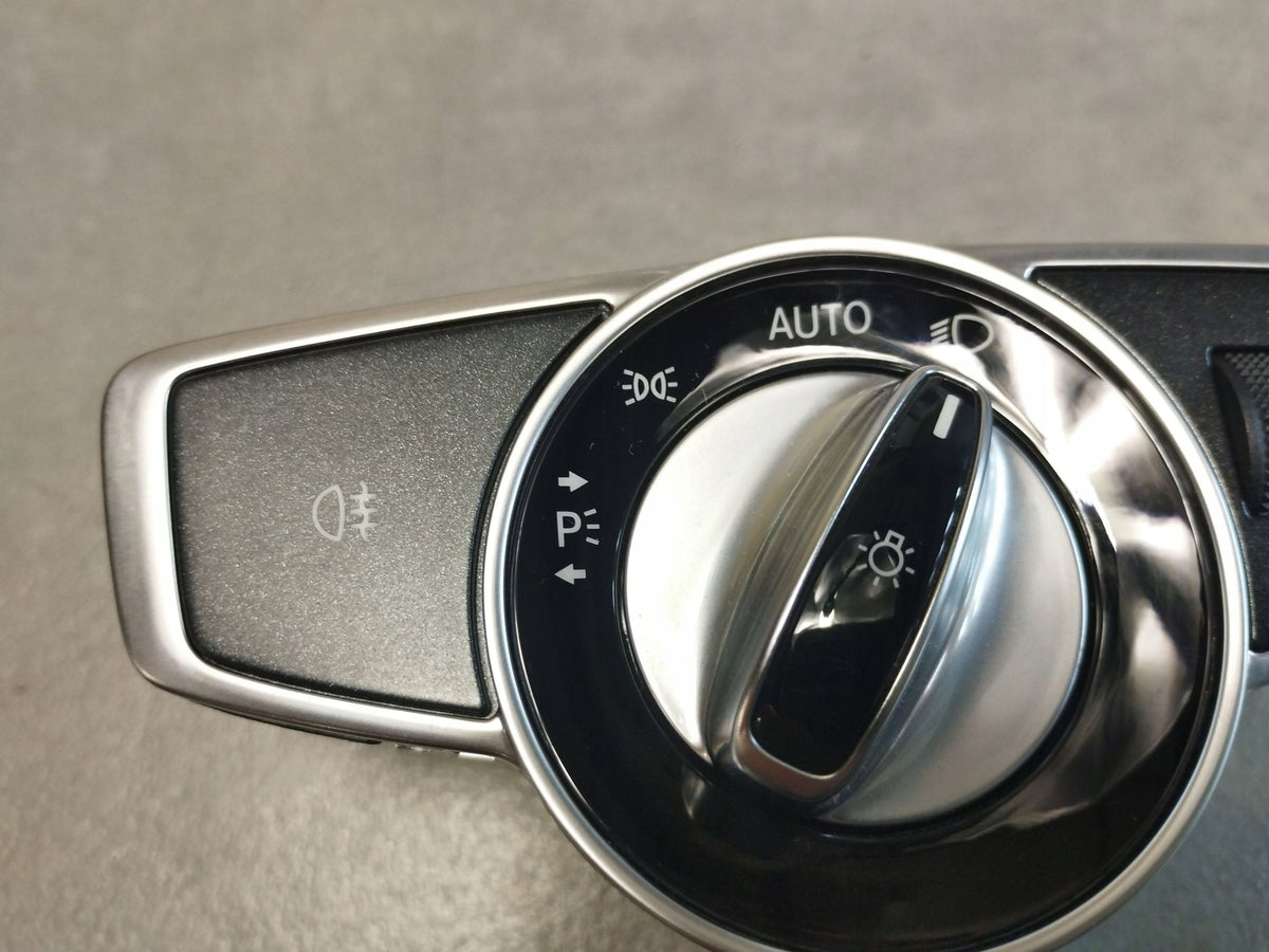 Mercedes-Benz E W213 LIGHT SWITCH A2229055508