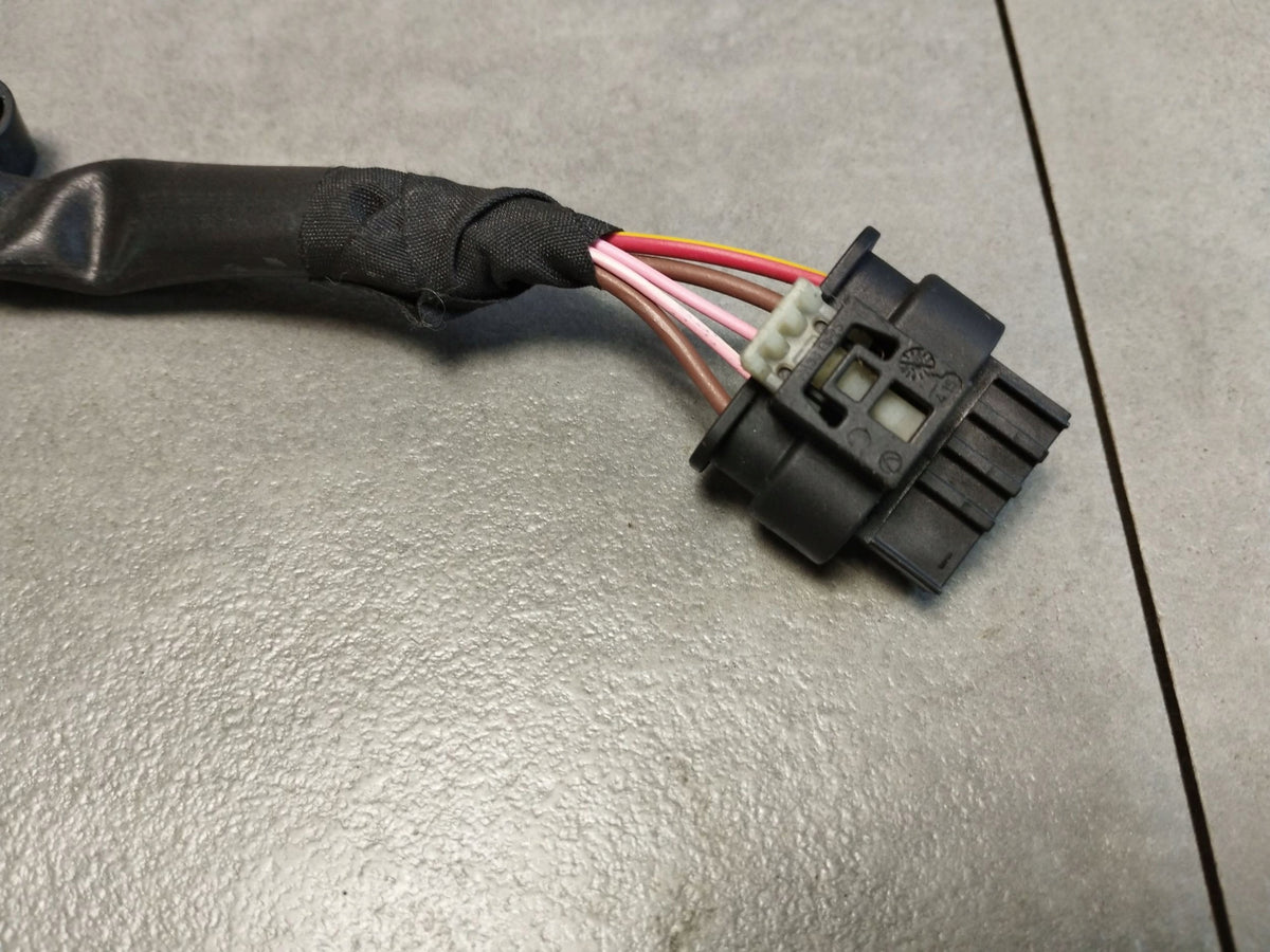Mercedes-Benz E W213 PROBE CABLE A2135408107