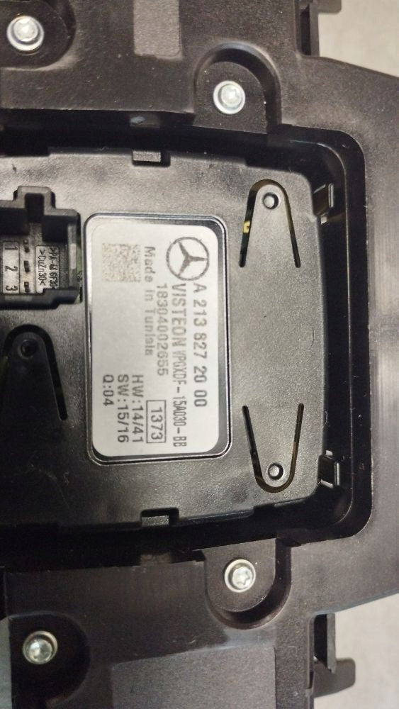 Mercedes-Benz E W213 SWITCH PANEL CLOCK A2138272000
