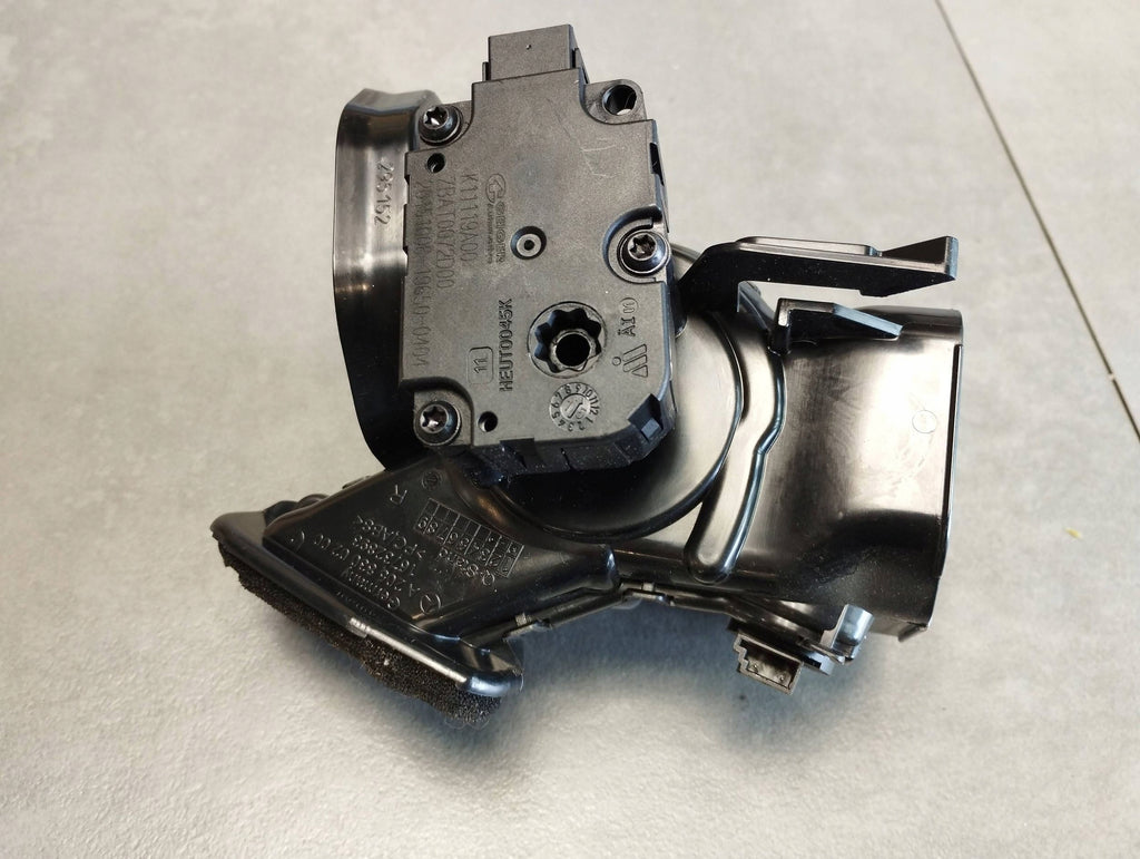 Mercedes-Benz GLC X253 CHANNEL A2058300200