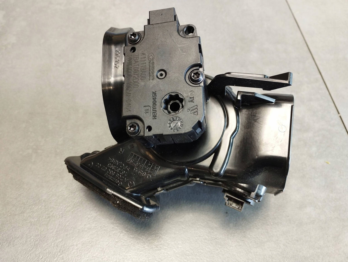 Mercedes-Benz GLC X253 CHANNEL A2058300200