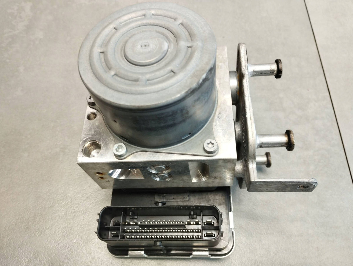 Mercedes-Benz GLC X253 PUMP DRIVER ABS A2534311200