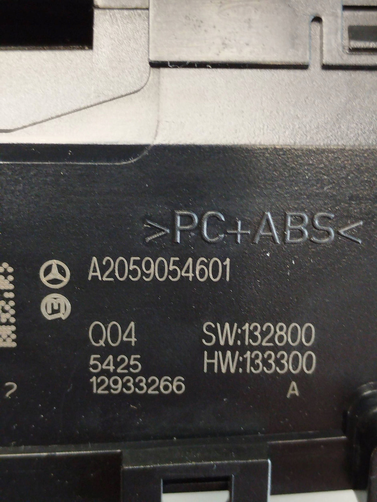 Mercedes-Benz GLC X253 RADIO PANEL A2059054601