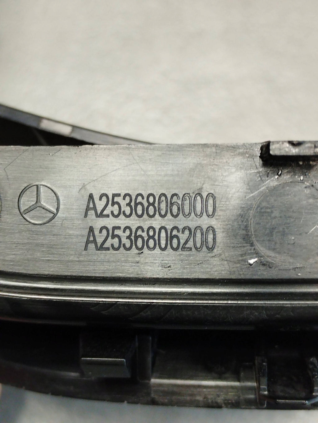 Mercedes-Benz GLC X253 STEERING COLUMN HOUSING A2536806000